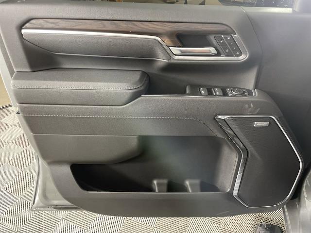 2025 GMC Sierra 2500 HD Vehicle Photo in GILBERT, AZ 85297-0402
