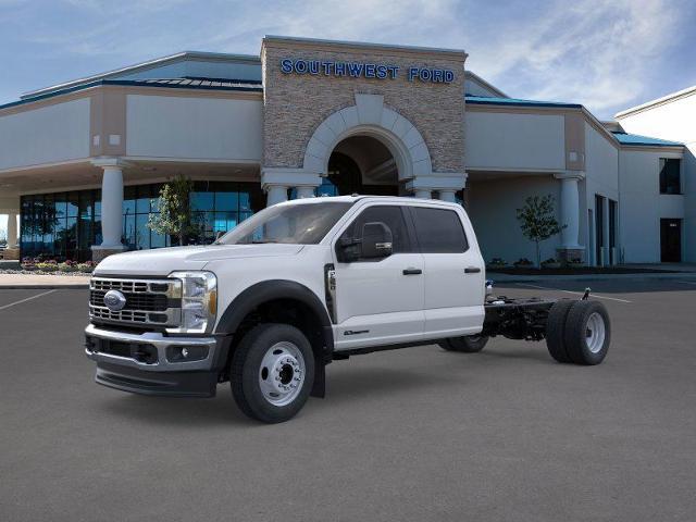 2025 Ford Super Duty F-550 DRW Vehicle Photo in Weatherford, TX 76087