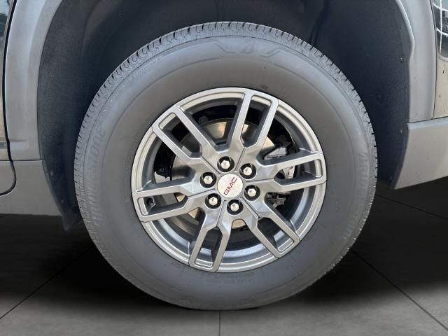 2025 GMC Acadia Vehicle Photo in MANITOWOC, WI 54220-5838