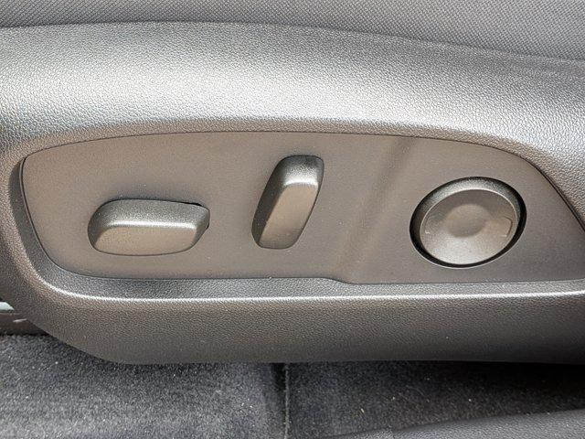 2025 Chevrolet Equinox Vehicle Photo in BRUNSWICK, GA 31525-1881