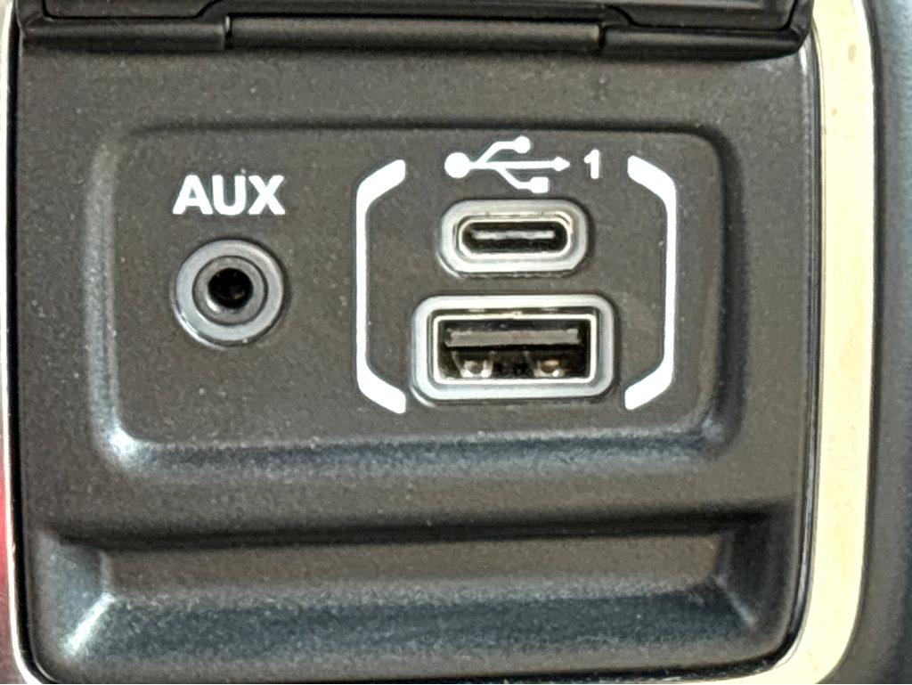 2023 Jeep Wrangler Vehicle Photo in POOLER, GA 31322-3252