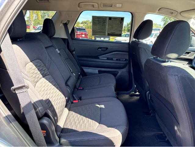 2024 Nissan Pathfinder Vehicle Photo in BEAUFORT, SC 29906-4218