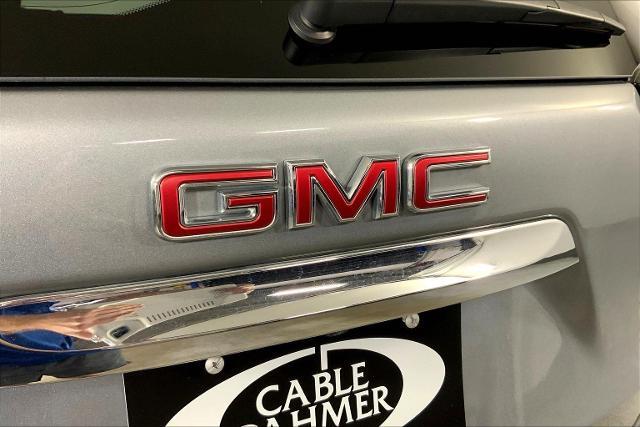 2024 GMC Terrain Vehicle Photo in KANSAS CITY, MO 64114-4545