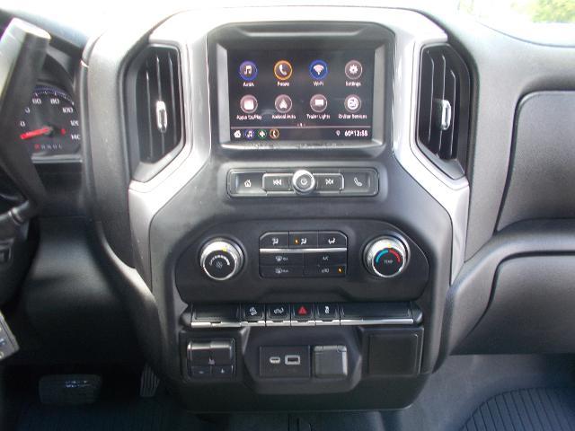 2021 Chevrolet Silverado 1500 Vehicle Photo in LOWELL, MA 01852-4336