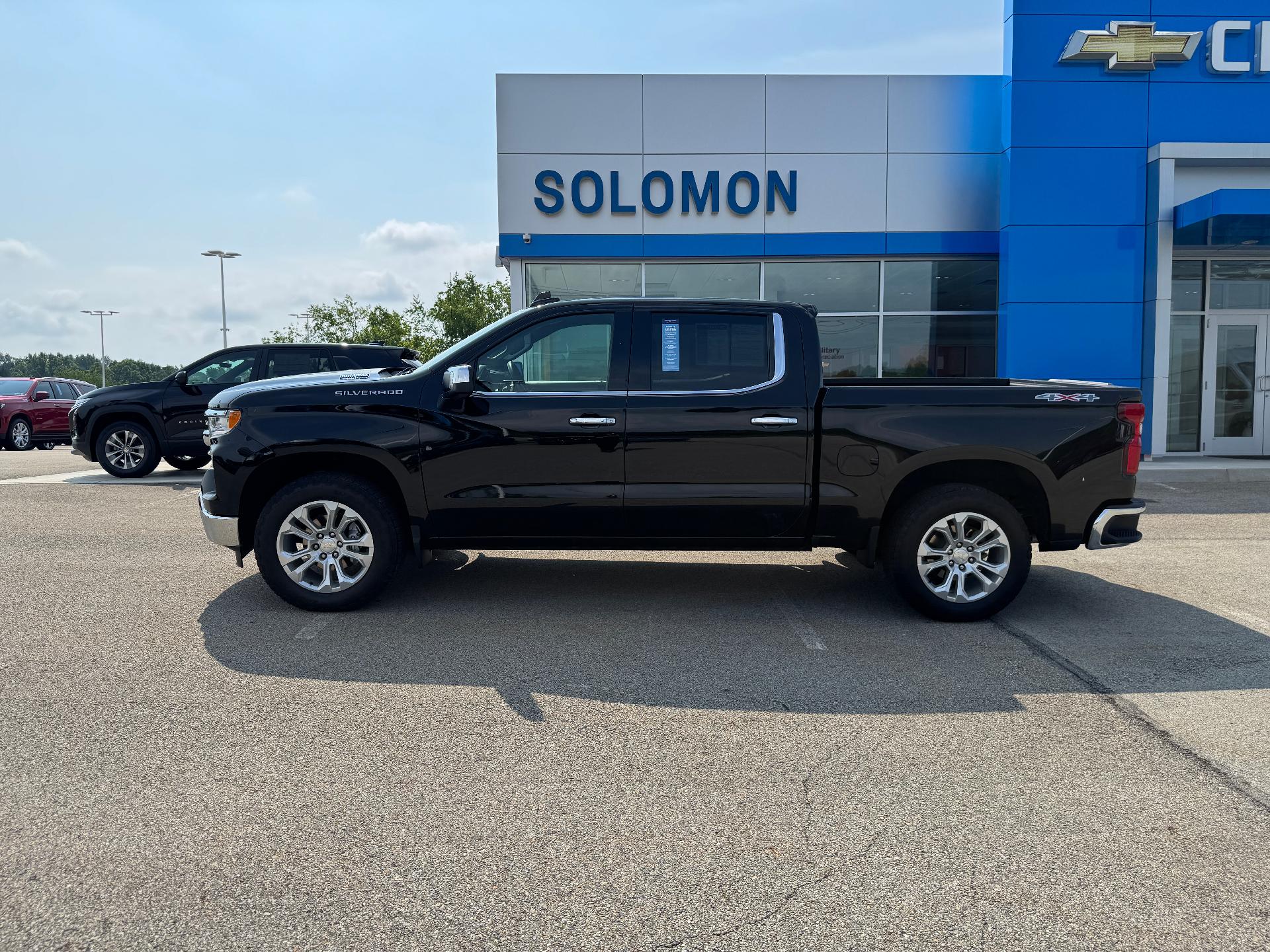 2023 Chevrolet Silverado 1500 LTZ - 1