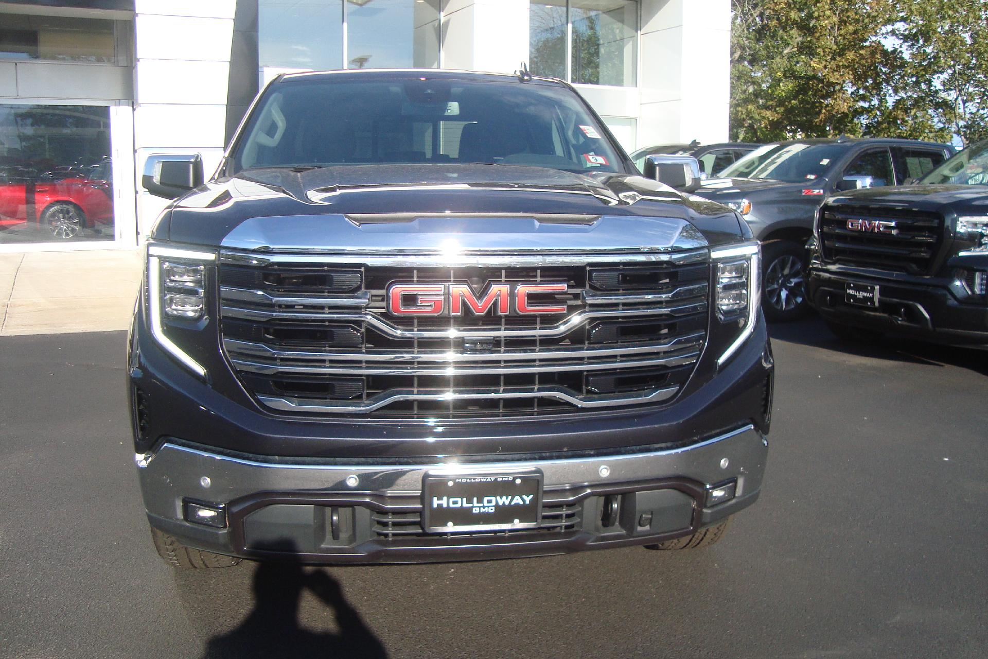 2022 GMC Sierra 1500 Vehicle Photo in PORTSMOUTH, NH 03801-4196