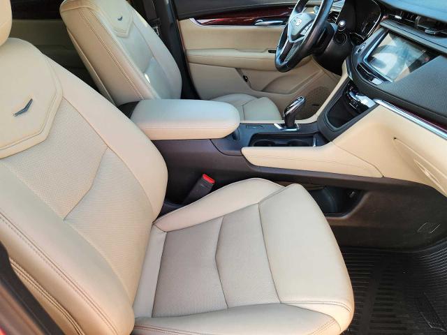 2019 Cadillac XT5 Vehicle Photo in DENTON, TX 76210-9321