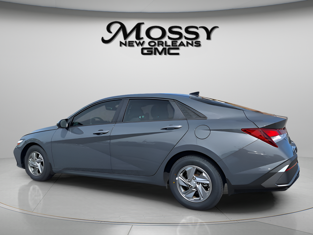 2025 Hyundai Elantra SE - 6