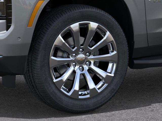 2025 Chevrolet Suburban Vehicle Photo in SELMA, TX 78154-1460