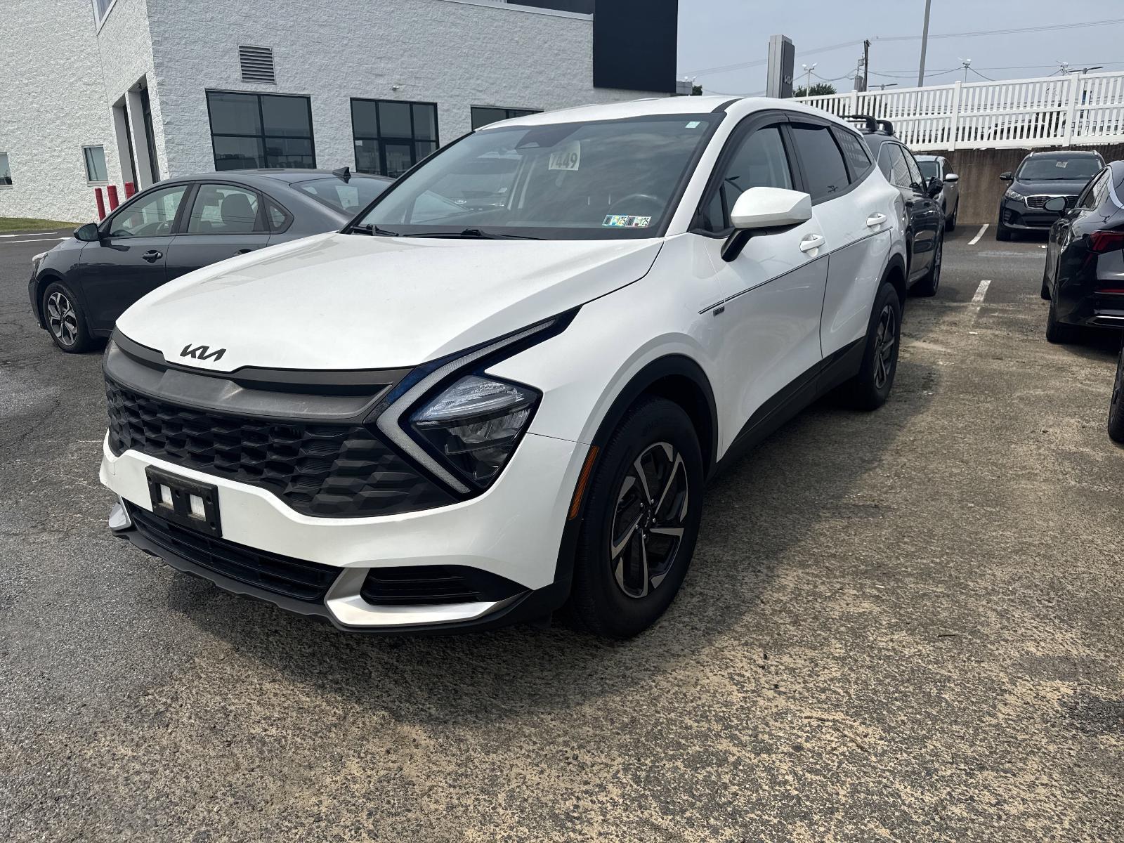 2023 Kia Sportage Hybrid Vehicle Photo in Langhorne, PA 19047