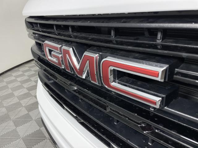 2025 GMC Sierra 1500 Vehicle Photo in GILBERT, AZ 85297-0402