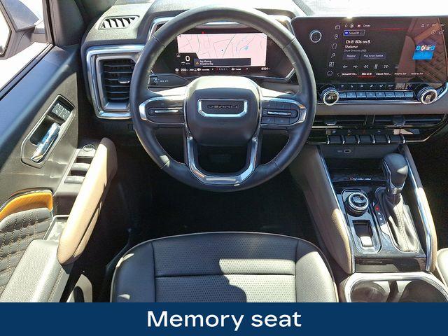2024 GMC Canyon Vehicle Photo in DANBURY, CT 06810-5034