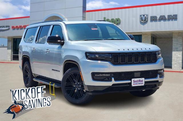 2025 Jeep Wagoneer L Vehicle Photo in Ennis, TX 75119-5114