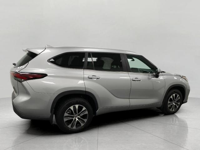 2024 Toyota Highlander Vehicle Photo in Appleton, WI 54913