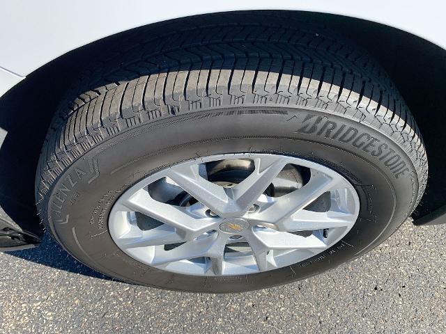 2022 Chevrolet Equinox Vehicle Photo in MOON TOWNSHIP, PA 15108-2571