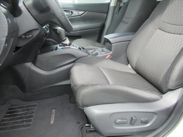 2019 Nissan Rogue Vehicle Photo in LEESBURG, FL 34788-4022