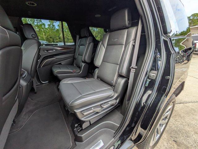 2022 Cadillac Escalade Vehicle Photo in BRUNSWICK, GA 31525-1881