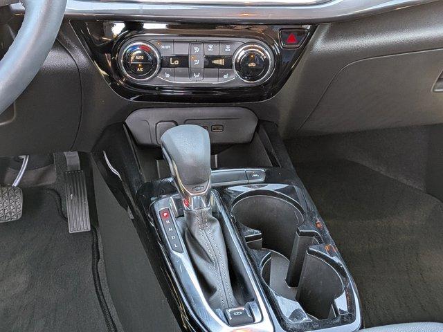 2025 Chevrolet Trax Vehicle Photo in BRUNSWICK, GA 31525-1881