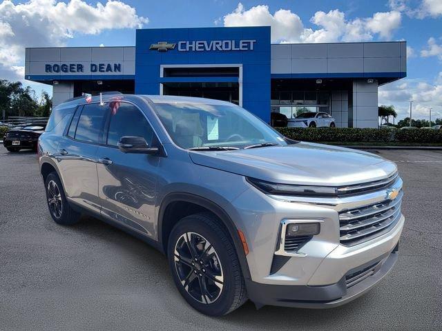 2027 Chevrolet Traverse Vehicle Photo in CAPE CORAL, FL 33991-2046