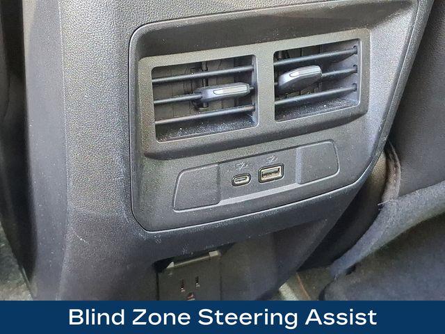 2023 GMC Canyon Vehicle Photo in DANBURY, CT 06810-5034