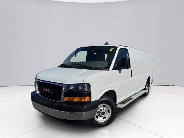 2023 GMC Savana Cargo Van Vehicle Photo in LEOMINSTER, MA 01453-2952