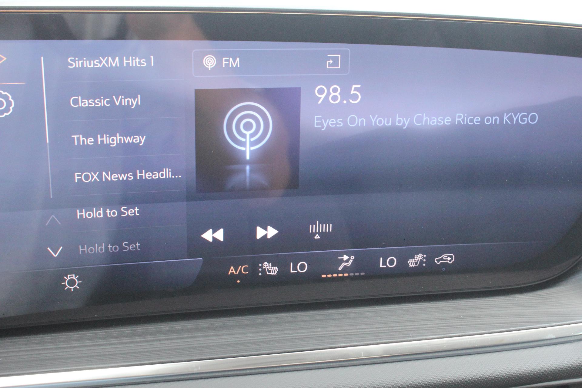 2025 Buick Envision Vehicle Photo in AURORA, CO 80012-4011