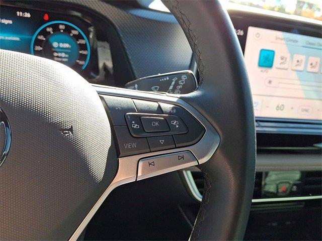 2024 Volkswagen Atlas Cross Sport Vehicle Photo in Willow Grove, PA 19090