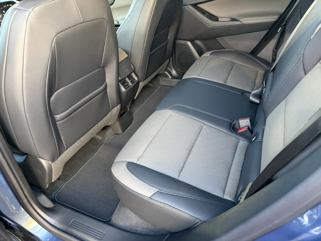 2027 Chevrolet Equinox photo 10 of 20