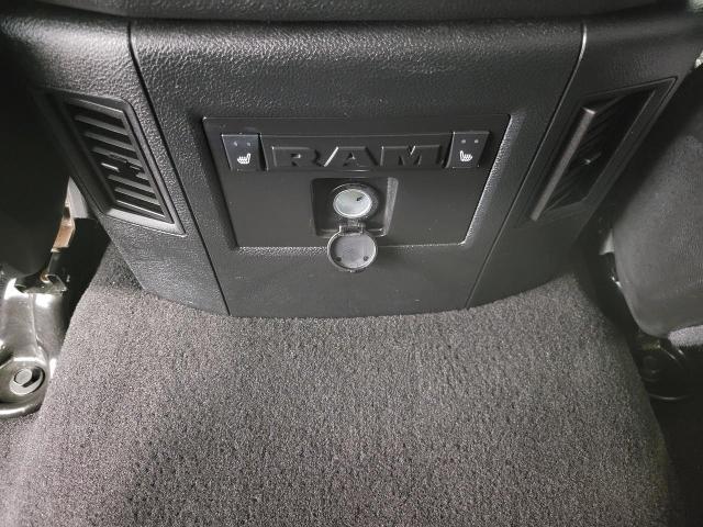 2015 Ram 3500 Vehicle Photo in NEENAH, WI 54956-2243