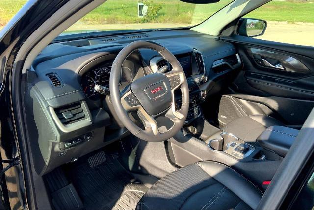 2022 GMC Terrain Vehicle Photo in TOPEKA, KS 66609-0000