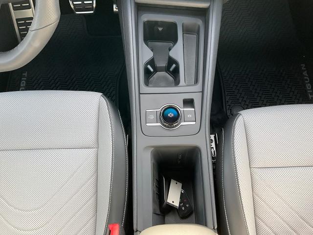 2025 Volkswagen Tiguan Vehicle Photo in Oshkosh, WI 54904