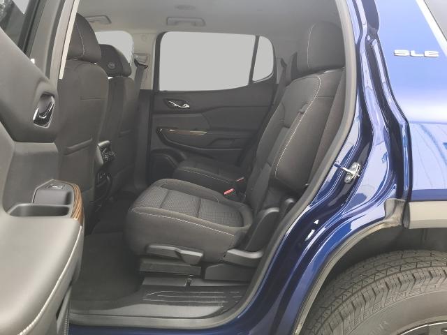 2023 GMC Acadia Vehicle Photo in GREEN BAY, WI 54303-3330