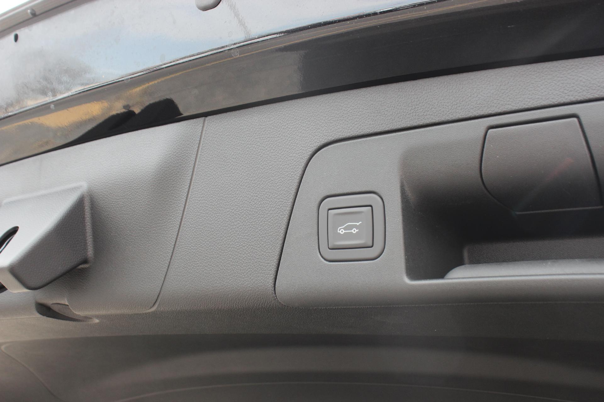 2025 Buick Envision Vehicle Photo in AURORA, CO 80012-4011