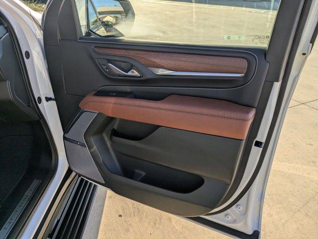 2024 GMC Yukon XL Vehicle Photo in SELMA, TX 78154-1459