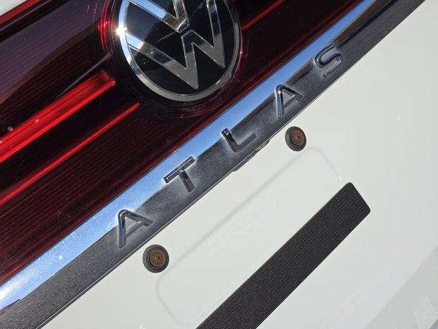 2024 Volkswagen Atlas Vehicle Photo in Decatur, TX 76234