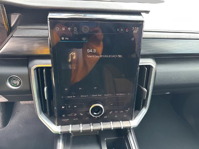2025 GMC Acadia Vehicle Photo in MANITOWOC, WI 54220-5838