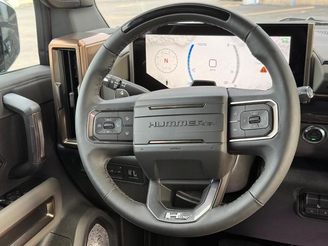 2025 GMC HUMMER EV Pickup Vehicle Photo in COLUMBIA, MO 65203-3903