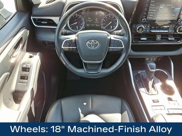 2022 Toyota Highlander Vehicle Photo in DANBURY, CT 06810-5034