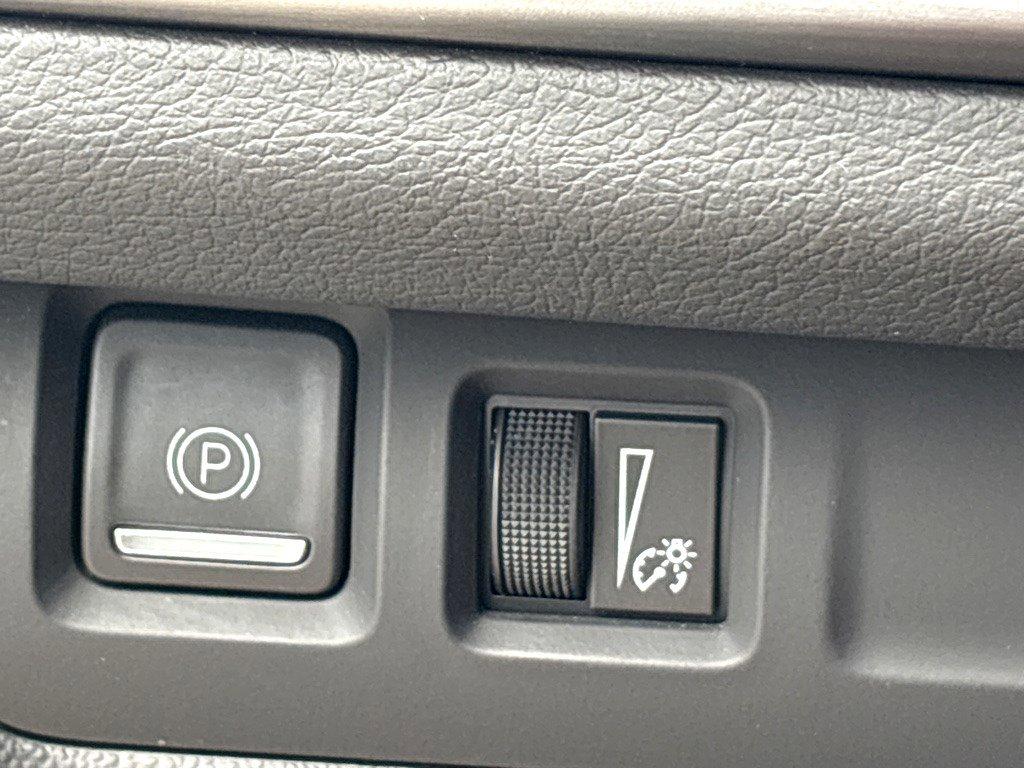 2024 Cadillac XT4 Vehicle Photo in SAVANNAH, GA 31406-4513