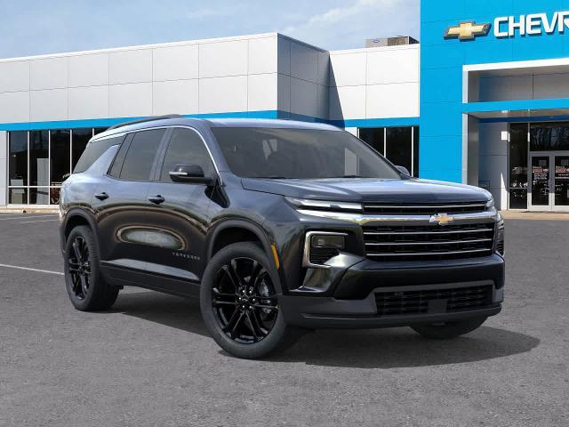 2026 Chevrolet Traverse Vehicle Photo in MOON TOWNSHIP, PA 15108-2571