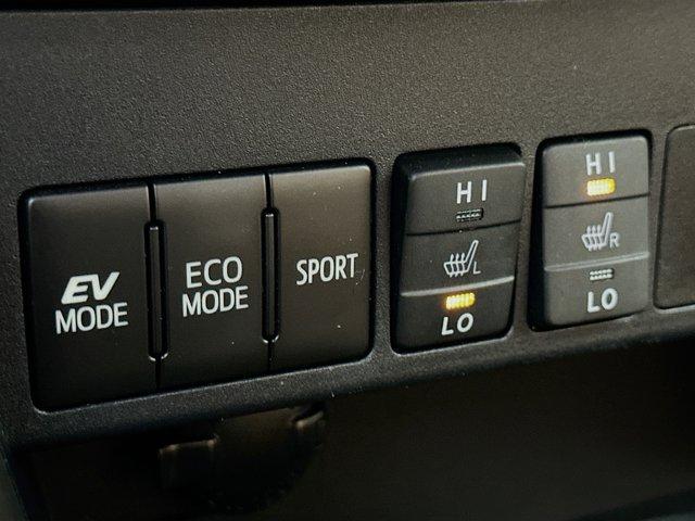 2016 Toyota RAV4 Hybrid Vehicle Photo in Flemington, NJ 08822