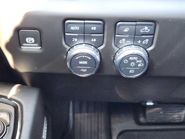 2025 GMC Sierra 1500 Vehicle Photo in DENTON, TX 76210-9321
