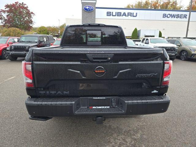 2021 Nissan Titan Vehicle Photo in Pleasant Hills, PA 15236