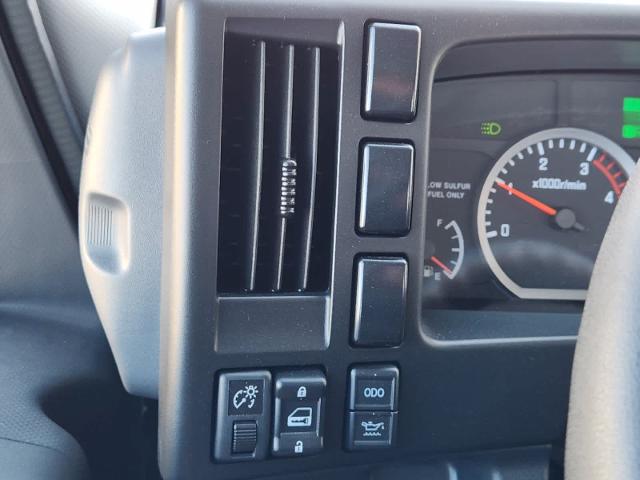 2024 Chevrolet 5500 XD LCF Diesel Vehicle Photo in LEWISVILLE, TX 75067
