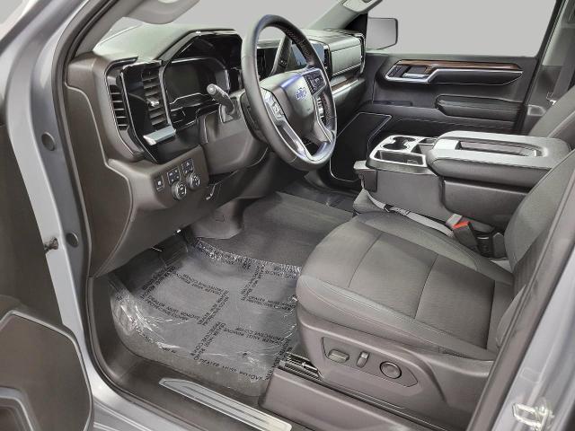 2024 Chevrolet Silverado 1500 Vehicle Photo in NEENAH, WI 54956-2243