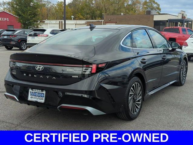 2024 Hyundai SONATA Hybrid Vehicle Photo in Merrillville, IN 46410