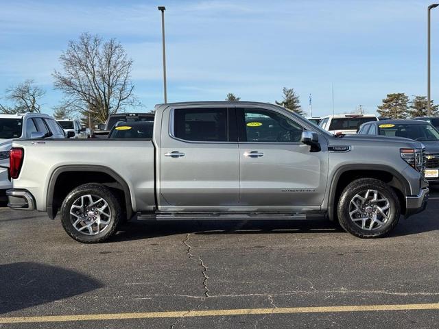 2024 GMC Sierra 1500 Vehicle Photo in COLUMBIA, MO 65203-3903