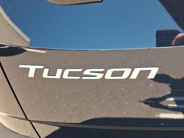 2025 Hyundai TUCSON Hybrid Vehicle Photo in Philadelphia, PA 19116