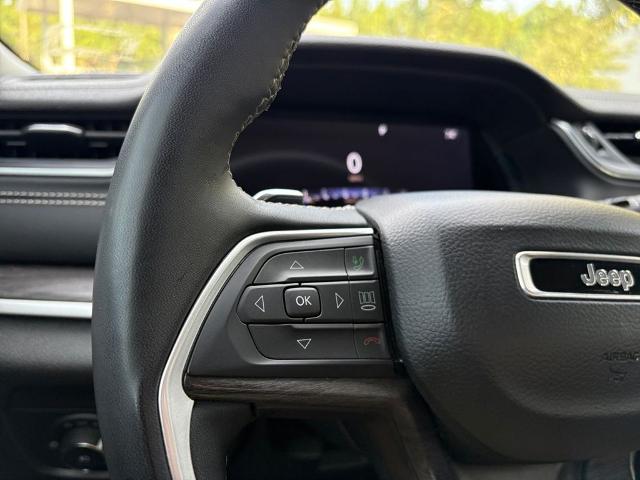 2023 Jeep Grand Cherokee Vehicle Photo in Savannah, GA 31419