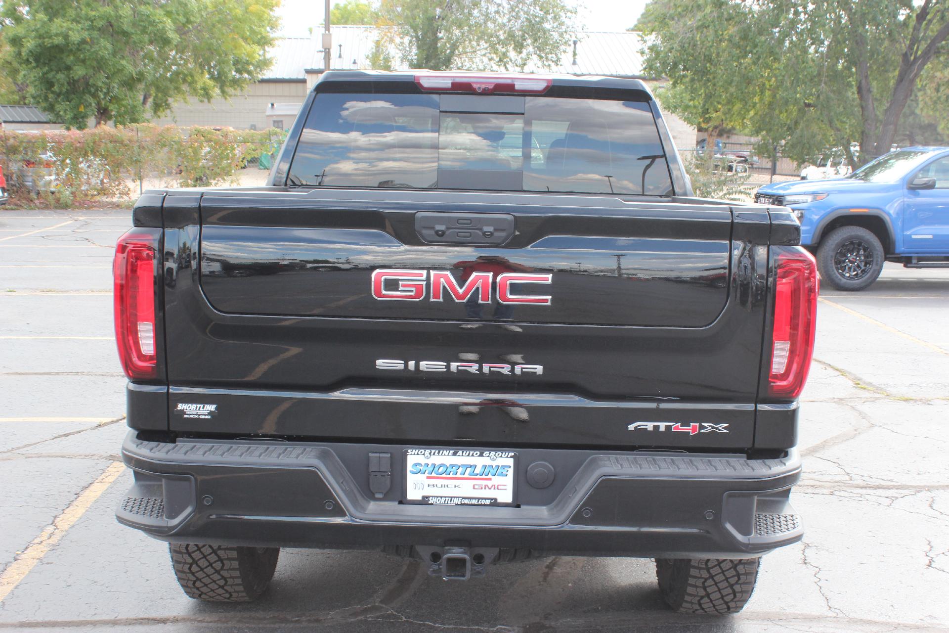 2025 GMC Sierra 1500 Vehicle Photo in AURORA, CO 80012-4011